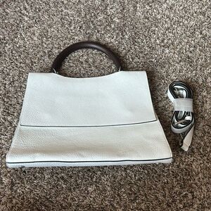 Lia Numa white Italian leather purse